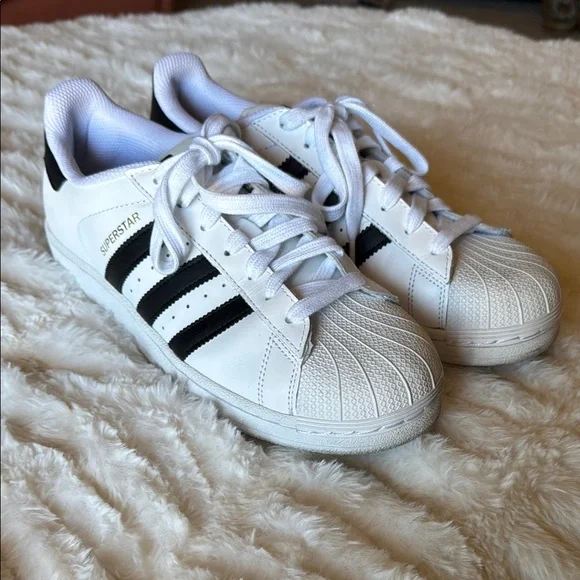 adidas gazelle silver green womens Kid's Superstar Athletic Grade School